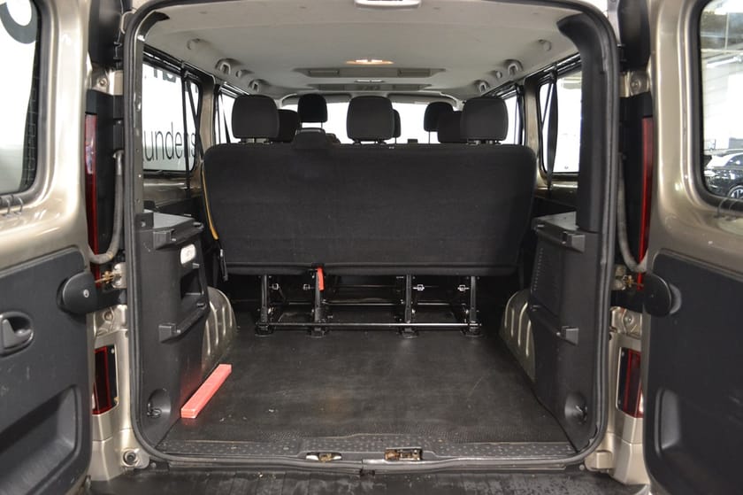 Bild 5 av Opel Vivaro Kombi