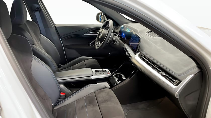 Bild 3 av BMW X1 xDrive30e
