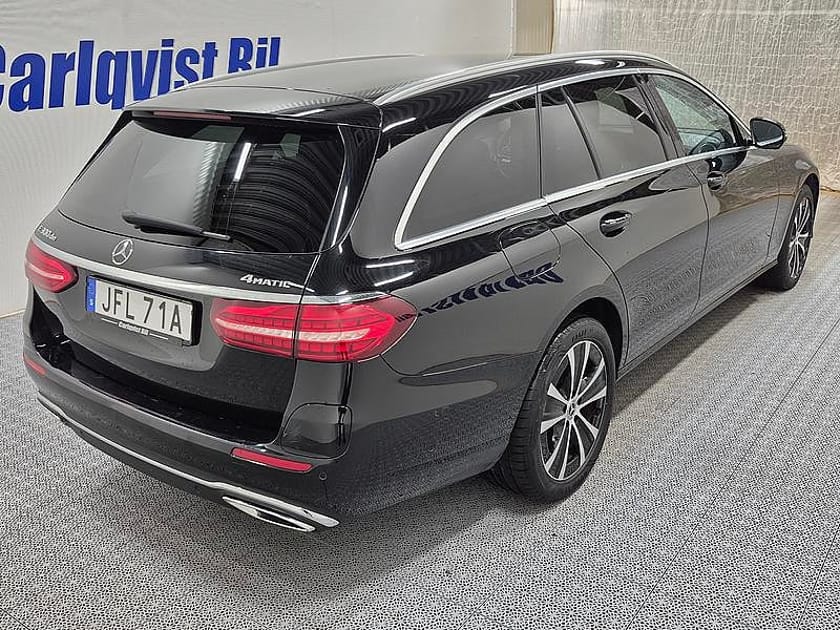 Bild 4 av Mercedes-Benz E 300 T de 4MATIC