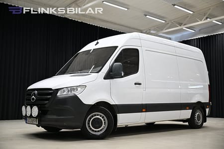 Mercedes-Benz Sprinter 211 CDI FWD Panel Van