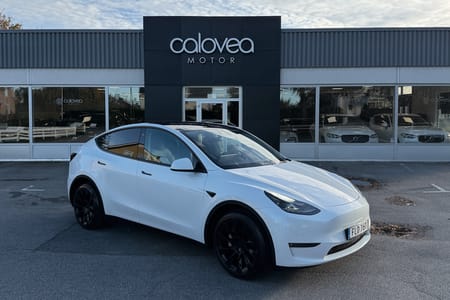 Tesla Model Y Long Range AWD