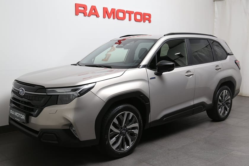 Bild 1 av Subaru Forester e-Boxer XFuel