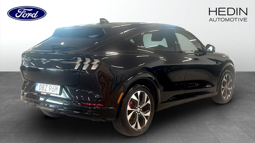 Bild 2 av Ford Mustang Mach-E Standard Range AWD