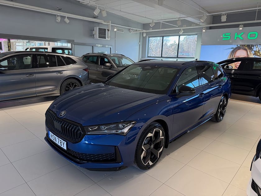 Bild 1 av Škoda Superb iV Kombi