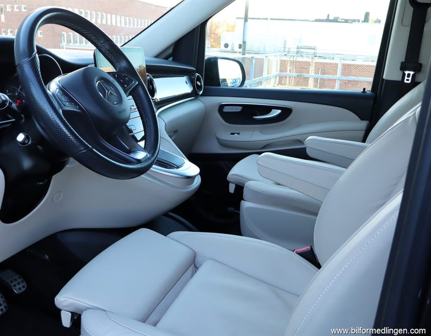 Bild 5 av Mercedes-Benz V 300d 4MATIC 3.2t