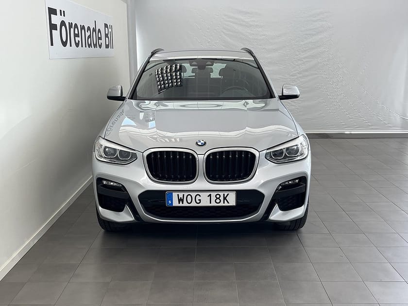 Bild 2 av BMW X3 xDrive30e
