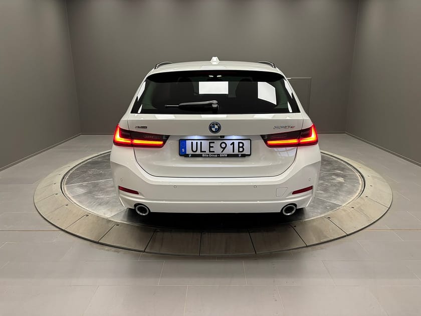 Bild 4 av BMW 330e xDrive Touring
