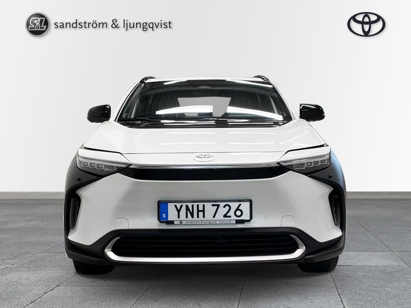 Bild 2 av Toyota bZ4X