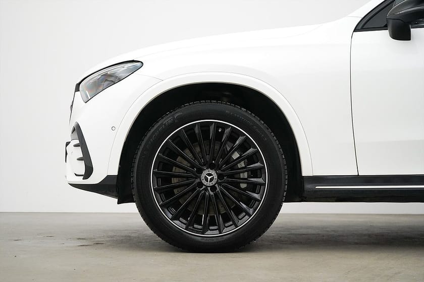 Bild 2 av Mercedes-Benz GLC 300 d e 4MATIC