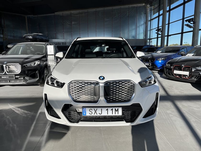 Bild 2 av BMW iX1 eDrive20