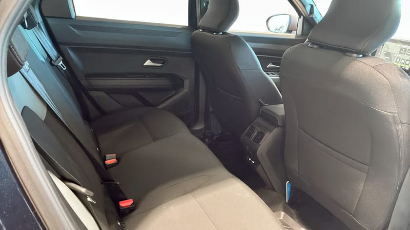 Bild 5 av Dacia Bigster Hybrid 155