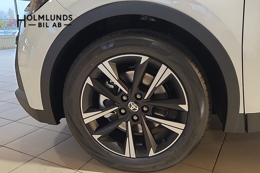 Bild 5 av Toyota C-HR Hybrid AWD-i