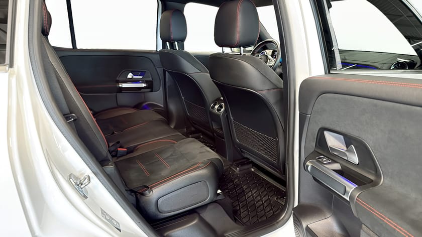 Bild 5 av Mercedes-Benz EQB 300 4MATIC
