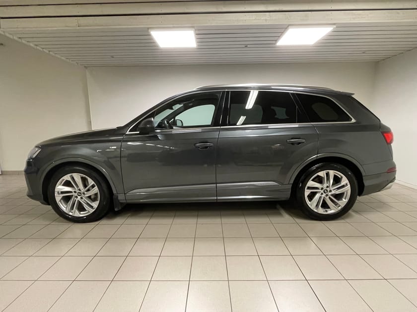 Bild 2 av Audi Q7 45 TDI quattro
