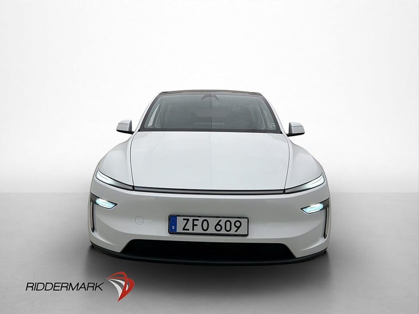 Bild 3 av Tesla Model Y Long Range AWD