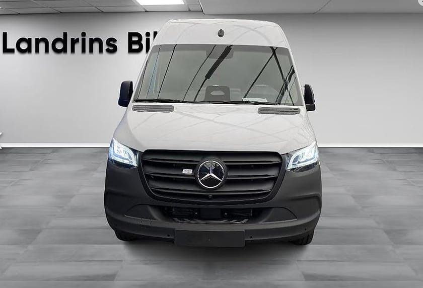 Bild 3 av Mercedes-Benz eSprinter 420 113 kWh