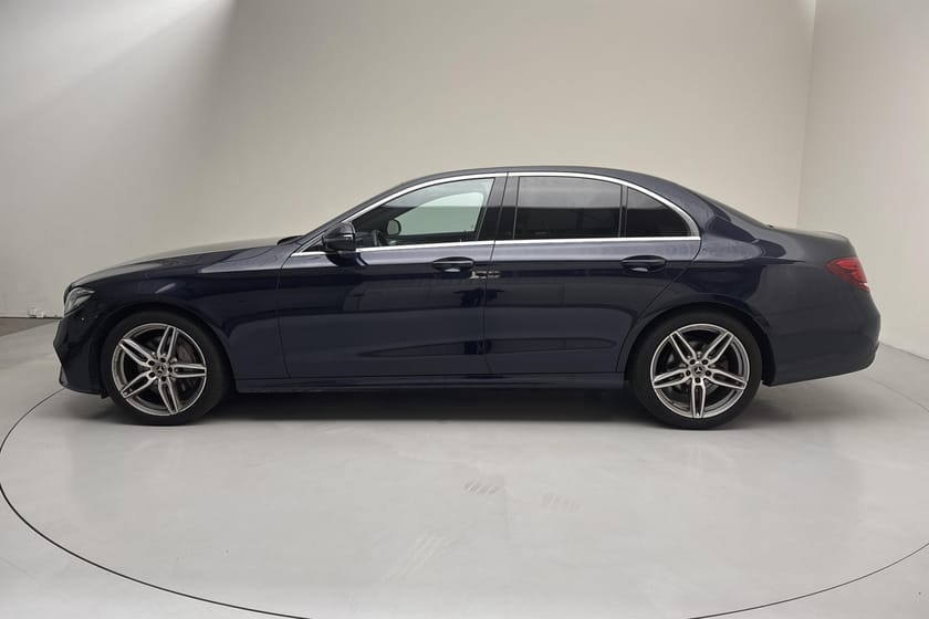 Bild 2 av Mercedes-Benz E 220 d 4MATIC