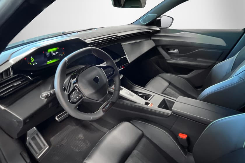 Bild 4 av Peugeot 408 Hybrid 145