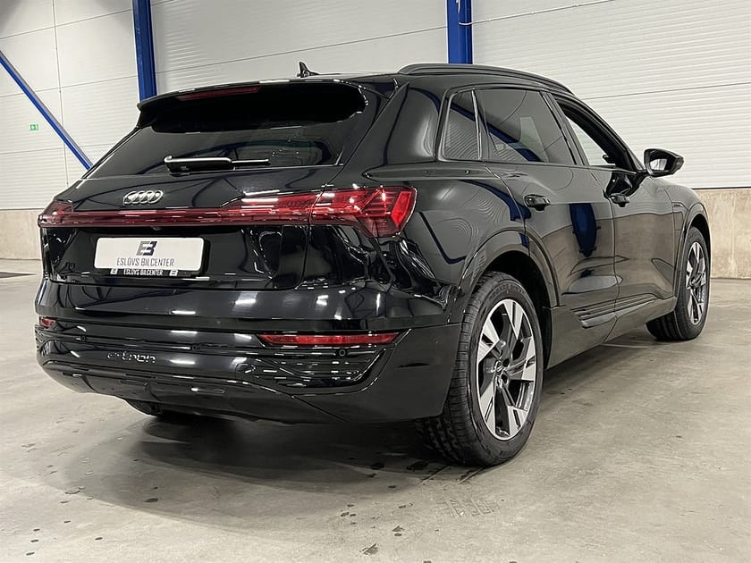 Bild 3 av Audi Q8 55 e-tron quattro