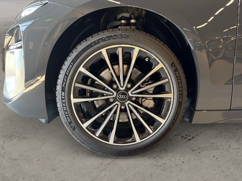 Bild 5 av Audi A6 Avant e-tron