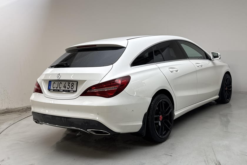 Bild 3 av Mercedes-Benz CLA 220 d 4MATIC Shooting Brake