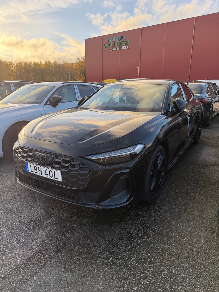 Bild 1 av Audi A5 Sedan e-hybrid quattro