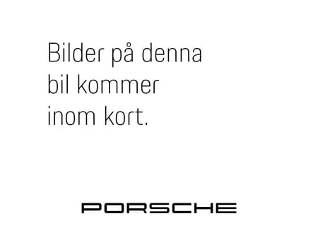 Porsche 911 Carrera 4 GTS