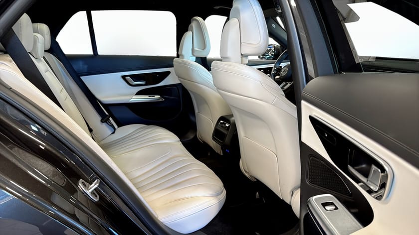 Bild 5 av Mercedes-Benz E 300 de 4MATIC T