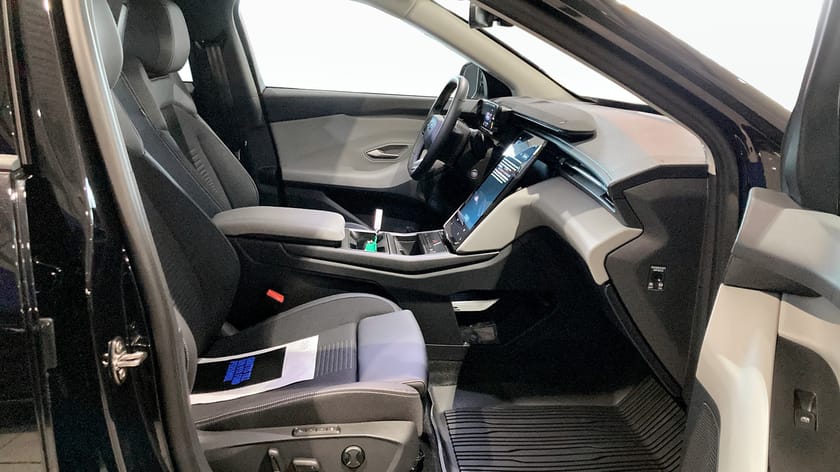 Bild 3 av Ford Explorer EV Extended Range AWD