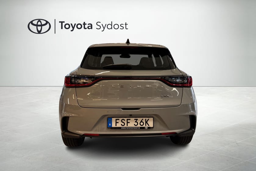 Bild 4 av Lexus LBX