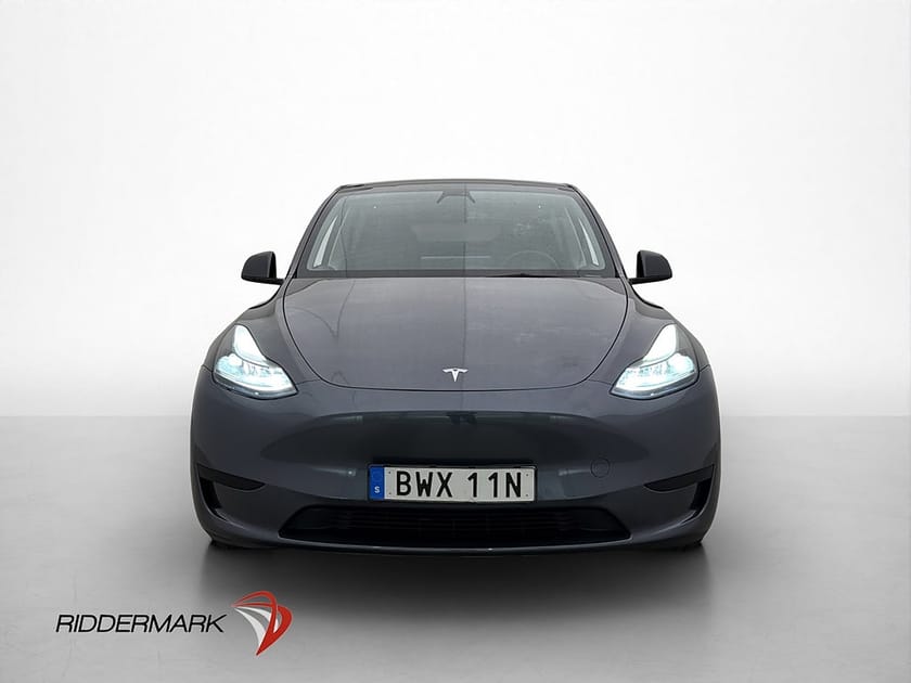 Bild 2 av Tesla Model Y Standard Range RWD