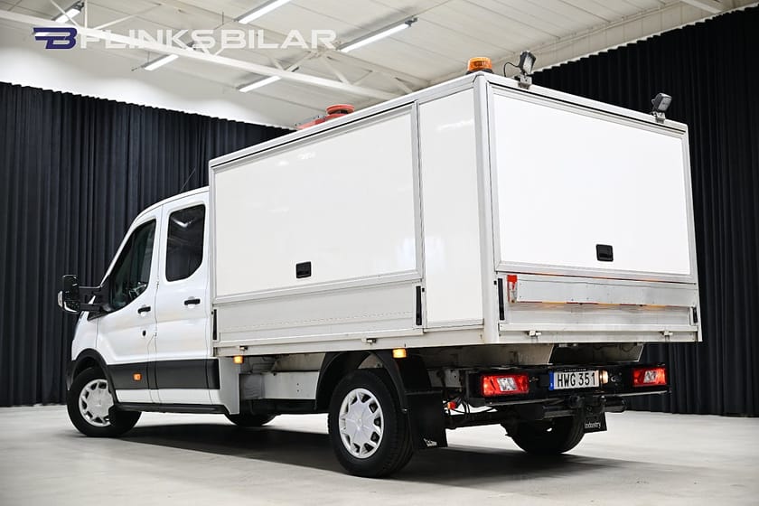 Bild 4 av Ford Transit 350 Chassi Dubbelhytt