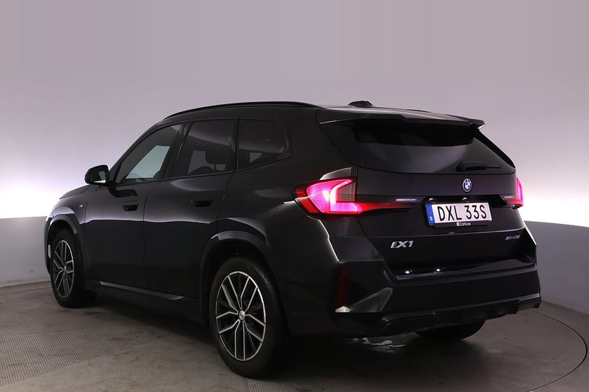 Bild 4 av BMW iX1 xDrive30