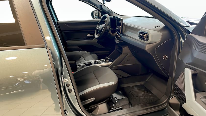 Bild 3 av Dacia Duster hybrid-G 150 4x4