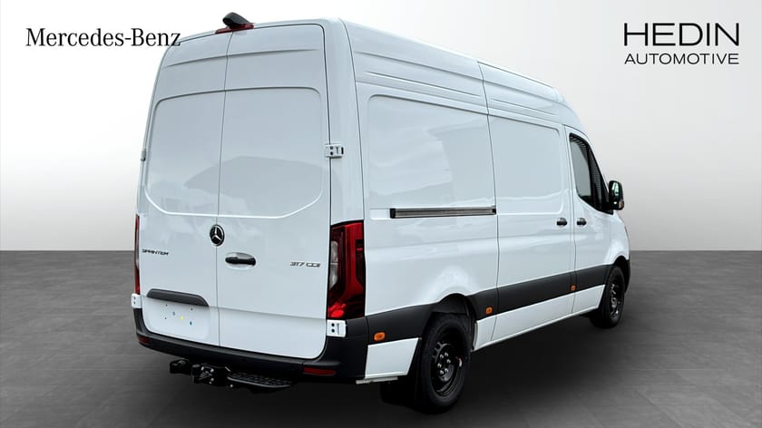 Bild 2 av Mercedes-Benz Sprinter 317 CDI RWD Panel Van