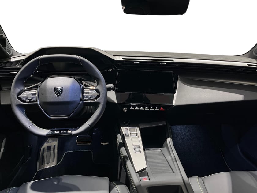 Bild 5 av Peugeot 408 Hybrid 145