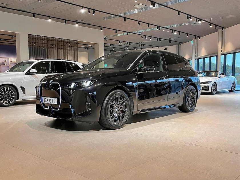 Bild 1 av BMW iX xDrive60