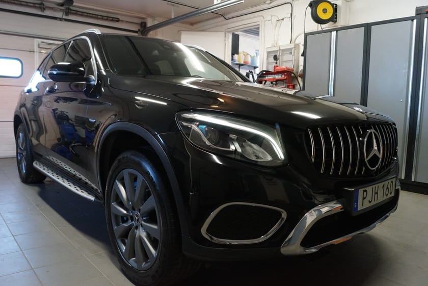 Bild 2 av Mercedes-Benz GLC 350 e 4MATIC