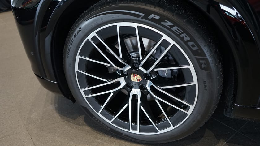 Bild 4 av Porsche Cayenne Coupé Electric