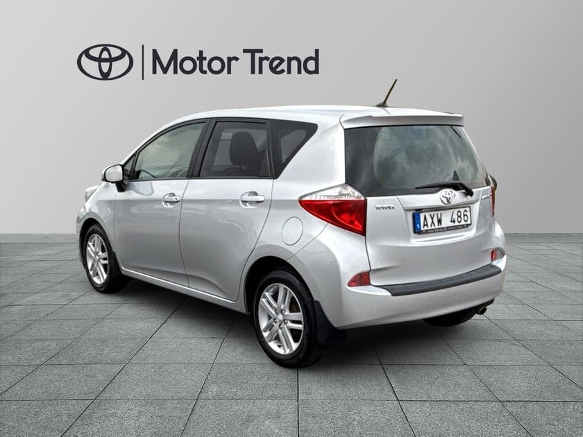 Bild 2 av Toyota Verso-S