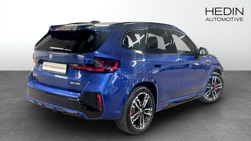 Bild 2 av BMW iX1 xDrive30