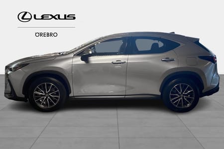 Lexus NX 450h+