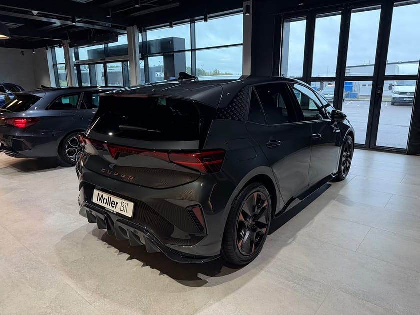 Bild 4 av CUPRA Born Plus