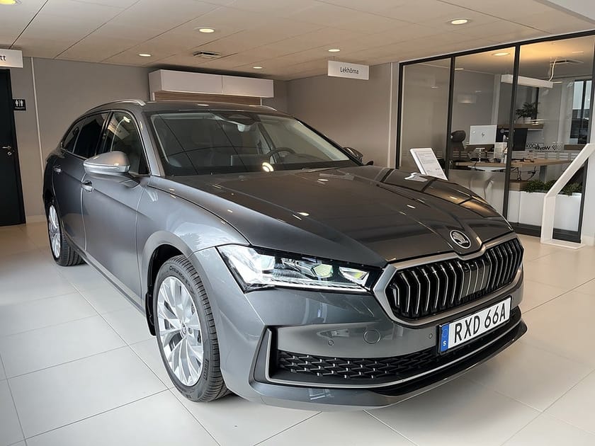 Bild 1 av Škoda Superb Kombi