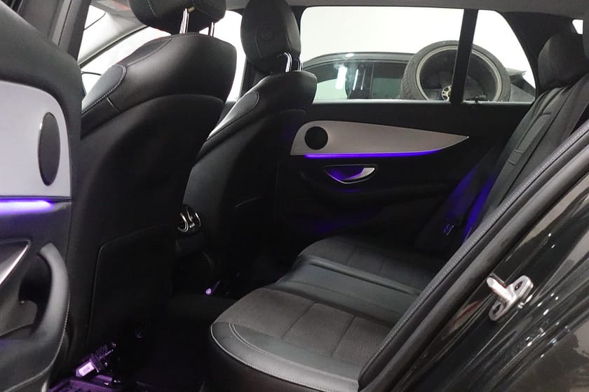Bild 4 av Mercedes-Benz E 300 T de 4MATIC