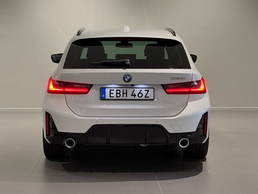Bild 4 av BMW 330e Touring