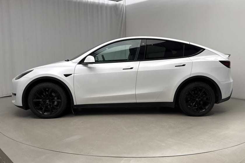 Bild 2 av Tesla Model Y Long Range AWD