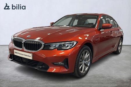 BMW 330e Sedan