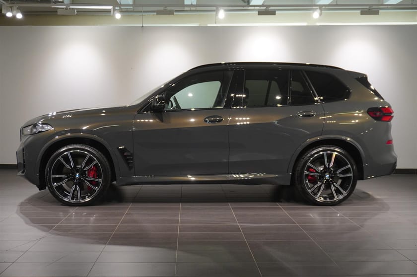 Bild 3 av BMW X5 M60i xDrive