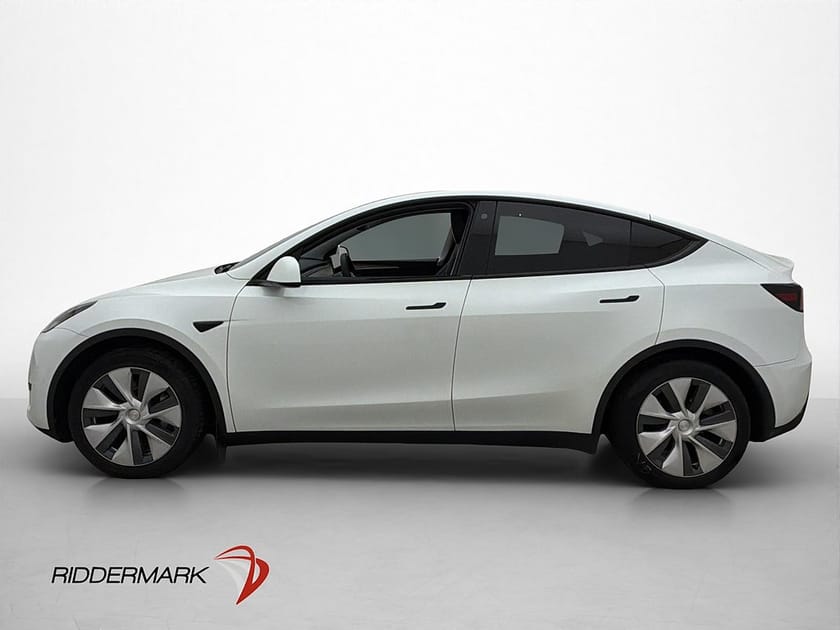 Bild 5 av Tesla Model Y Standard Range RWD